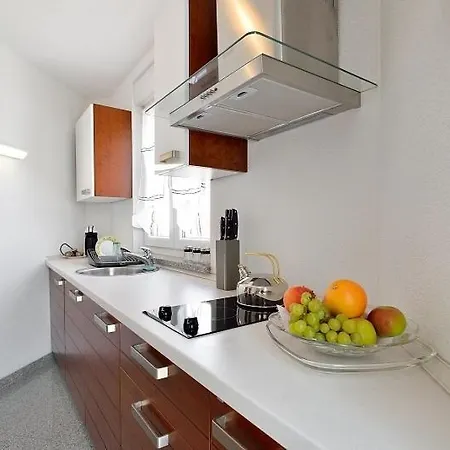 House For 11 Persons In With Sea View, Terrace, Air Conditioning, Wifi 3486-4 Holiday home