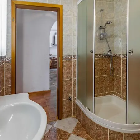 House For 11 Persons In With Sea View, Terrace, Air Conditioning, Wifi 3486-4